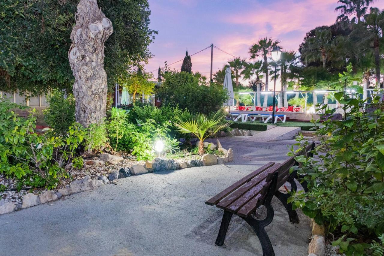 Apartamentos Palasiet Benidorm Luaran gambar